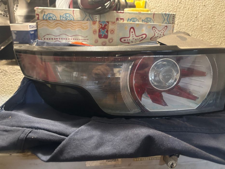 Vendo farolins range rover evoque