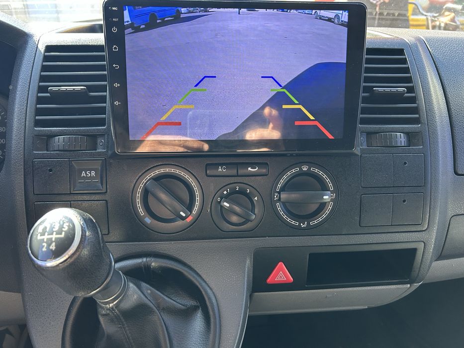 Продам авто VOLKSWAGEN T5 пасажир