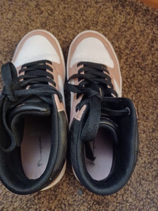 Buty champion 40