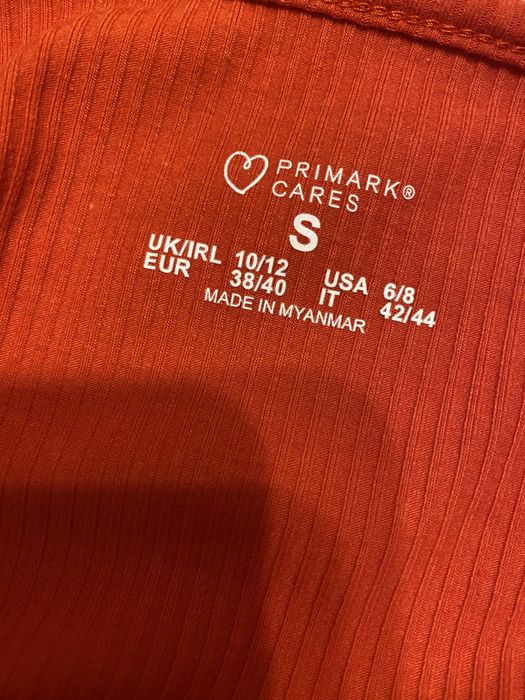Prążkowana sukienka Primark na ramiączkach, S
