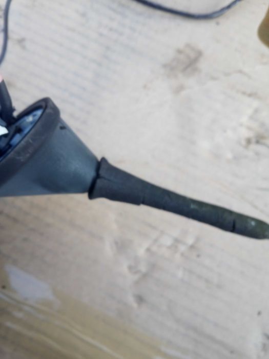 toyota RAV4 III 06-12 antena radiowa oryginał