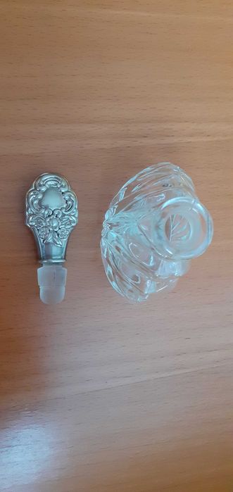 Flakon na perfumy, art deco. Na prezent. Tanio.