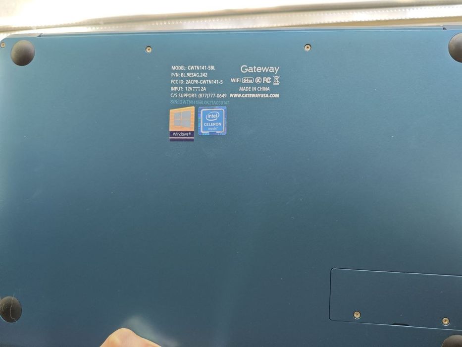 Продам ноутбук Gateway (дочірній бренд Acer для ринку США)
