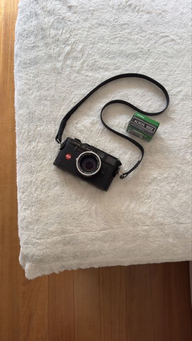Leica M4-P  com strap couro
