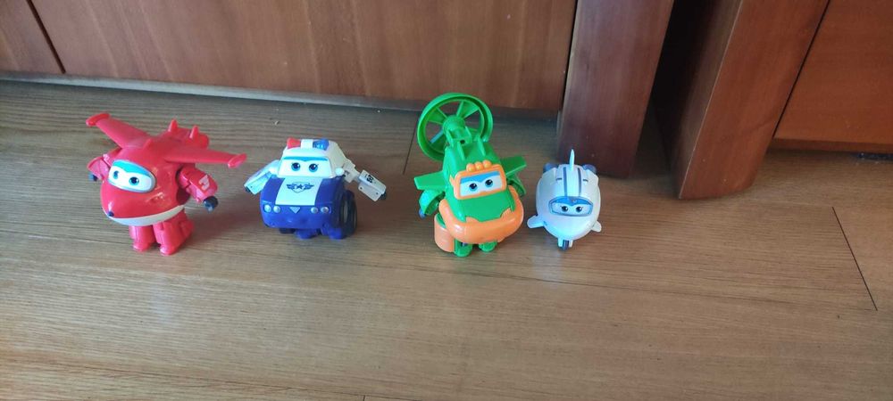 Figuras Super Wings