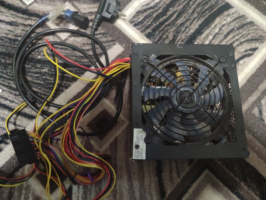 Блок живлення на 600ватт