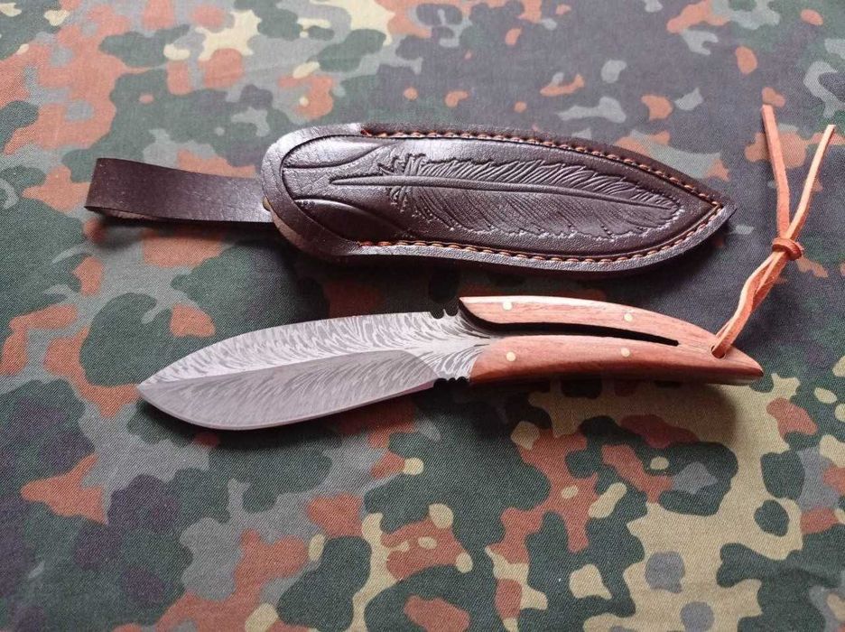 Туристичний ніж Пташине Перо Damascus Brown 20см,ручка дерево,чехол