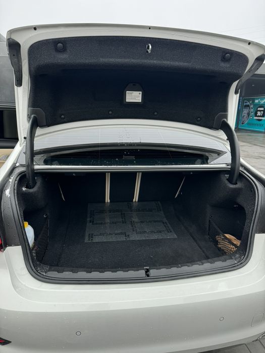 Bmw g20 2020р обмін на житло