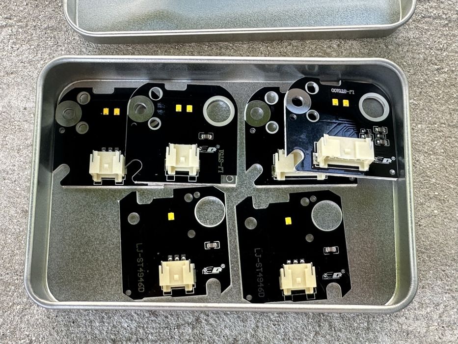 Светодиодная плата ДХО Yellow BMW 3 Series LED F30, F31, F35 2015-2019