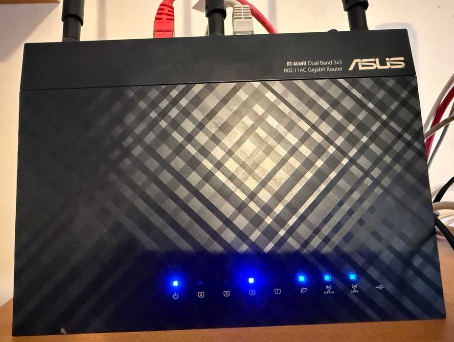 IMPERDÍVEL Bandle Rede Gigabit - 3 Routers 1 Swich 3 Powerlines 5 APs