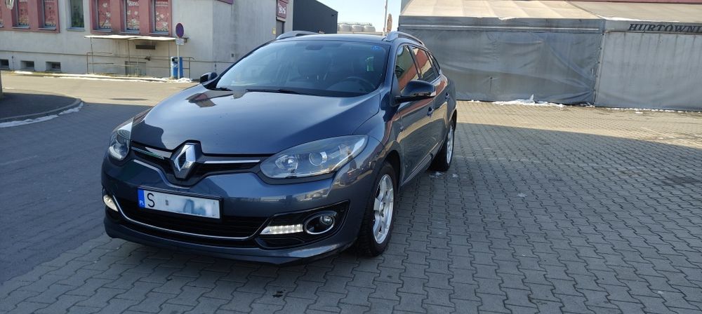 Renault Megane lift Bose kamery automat panorama skóry