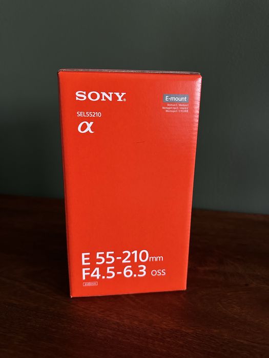 Objetiva Sony E 55-200mm F4.5-6.3 OSS