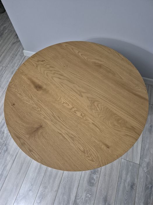 Stół, średnica 80 cm