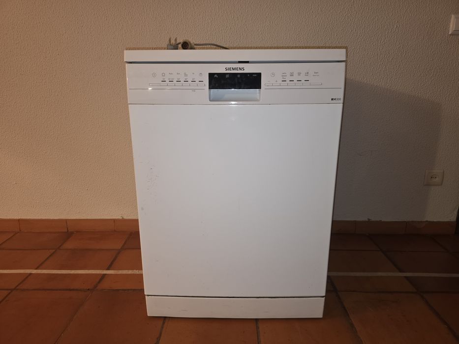 Máquina de lavar loiça Siemens SN236WO2KE