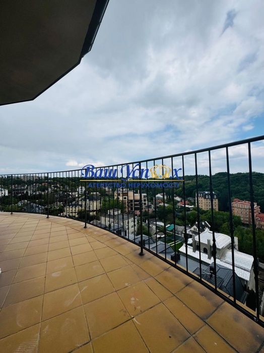 ЖК Renaissance Residence, Новоселицька, 10 ,  Ботанічного сад.