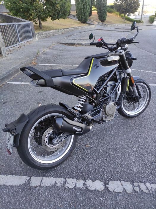 Husqvarna Svartpilen 401