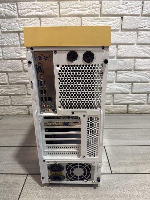 Продам корпус для пк