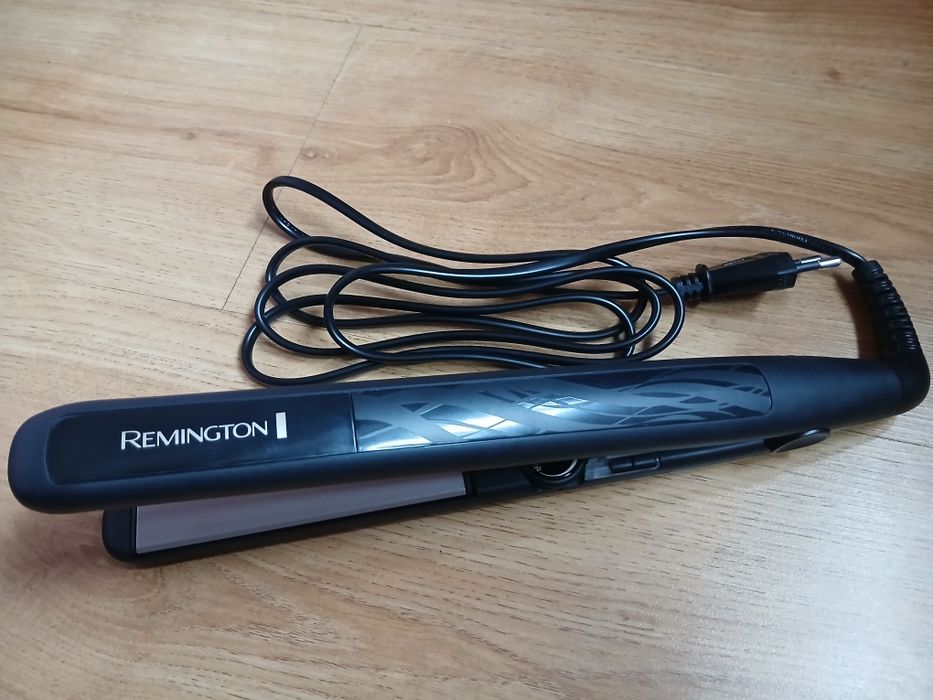 Placa alisadora de cabelo Remington NOVA