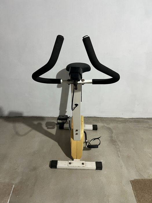 Bicicleta em bom eatado