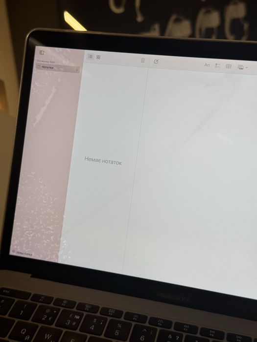 MacBook Pro 13” i5/8/128 Gb дефект екрану