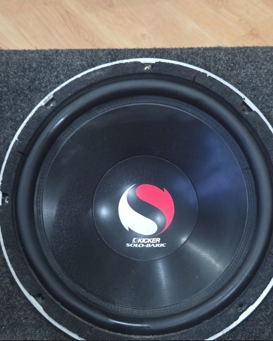 Subwoofer Kicker Solo-Baric