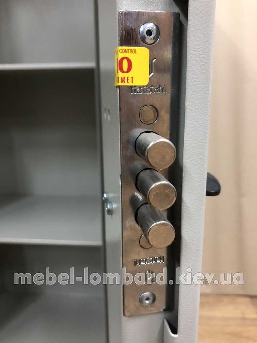 Сейф "Практик" бу