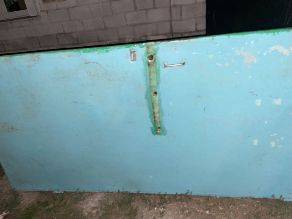 Металеві двері розмір 2 м*90 см