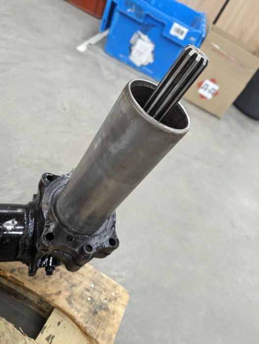 Комплект ПЕРЕДНІЙ МІСТ МТЗ 82 Передний Мост мТз 80/82/892 + Колеса