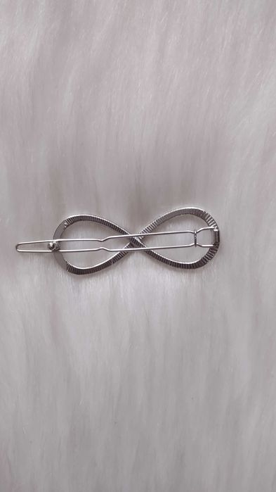 Spinka do włosów symbol nieskończoności
