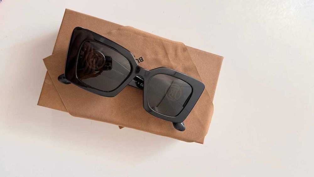 okulary Burberry Daisy BE4344