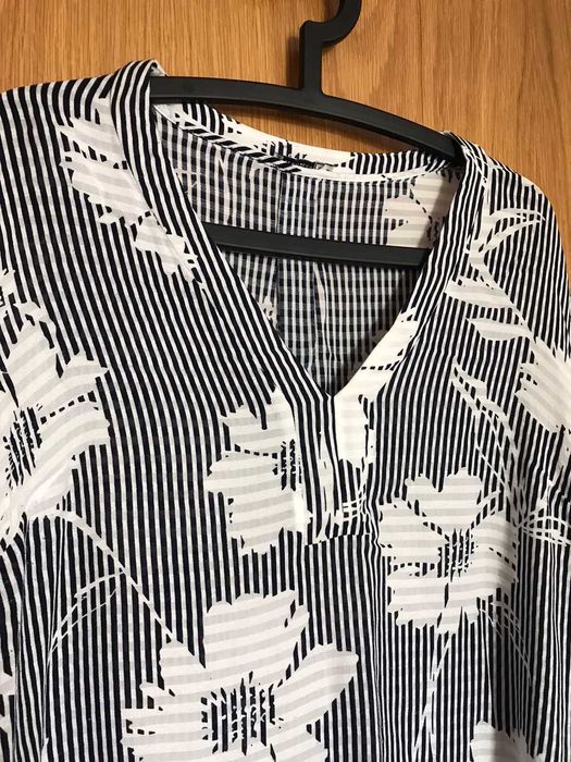 Blusa estampa de flores