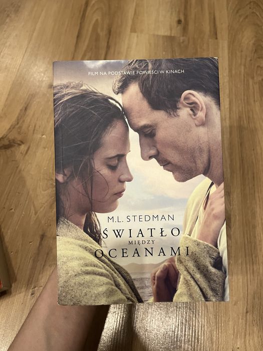 Światło miedzy oceanami M. L. Stedman