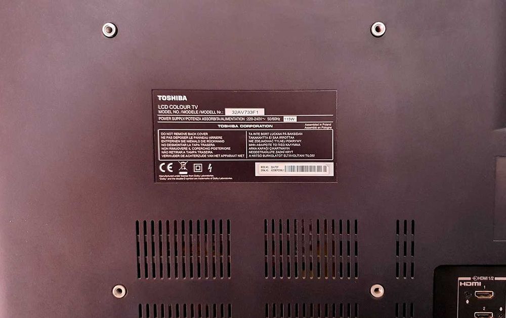 TV Toshiba Rezga 32 polegadas com comando e base amovível