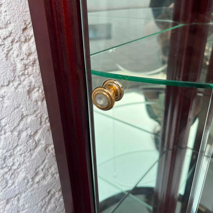 Vitrine Expositora de Canto Clássica em Madeira