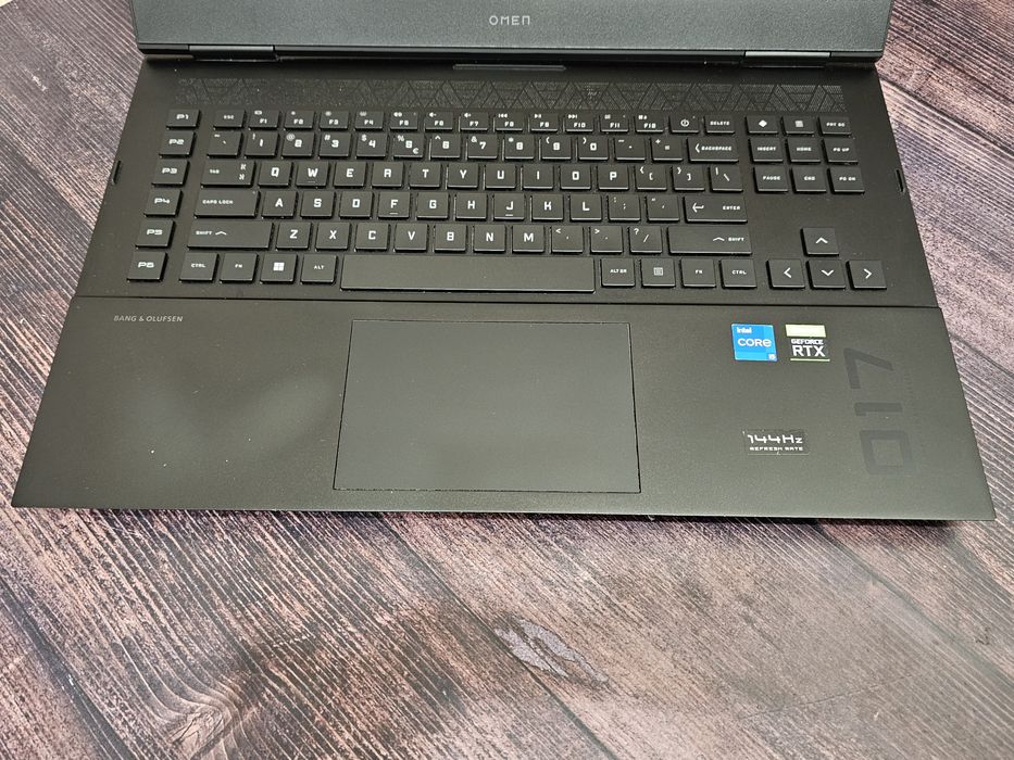 Ігровий ноутбук HP Omen 17-ck0720nw (Core i5-11400H/16Gb/RTX 3060/SSD 512Gb/IPS 144Hz) з гарантією