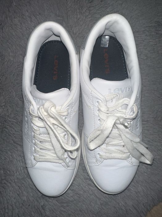 Buty sportowe adidasy  LEVIS 37