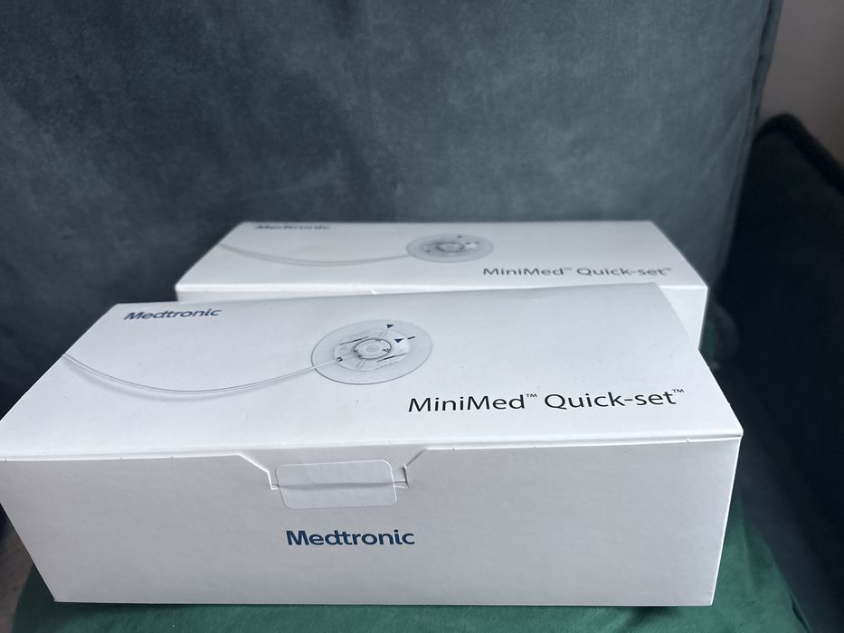 2 opakowania mestronic MiniMed Quick-set