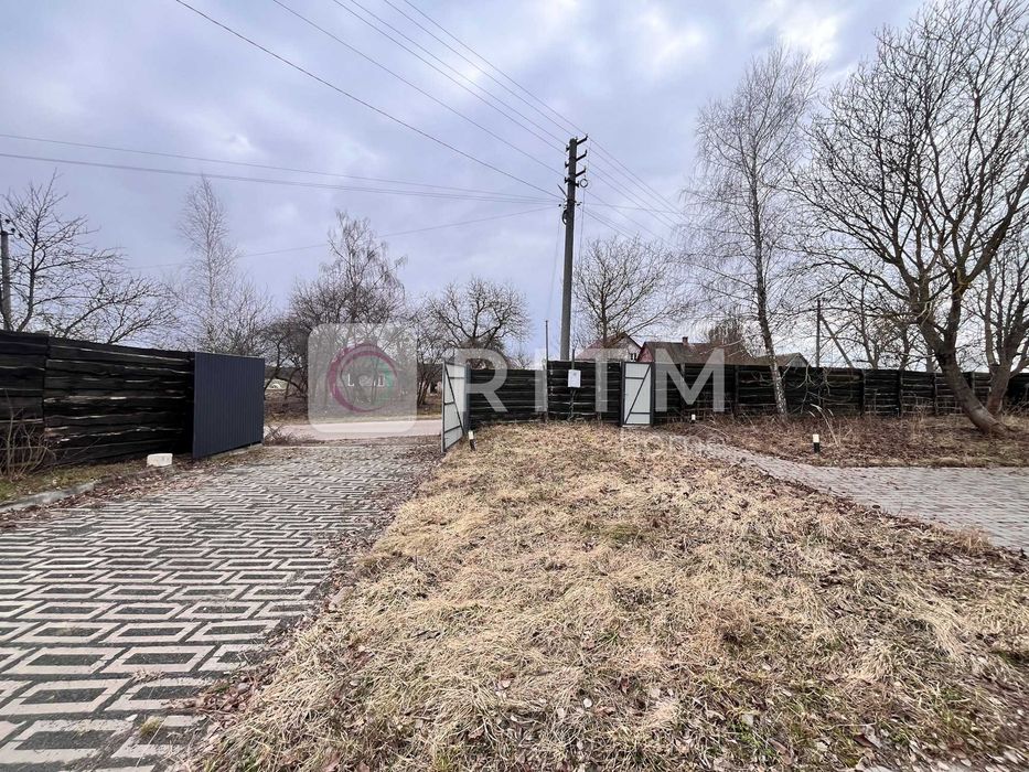 Продаж будинку у с.Верхівка