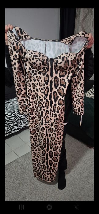 Vestido tigresa Novo