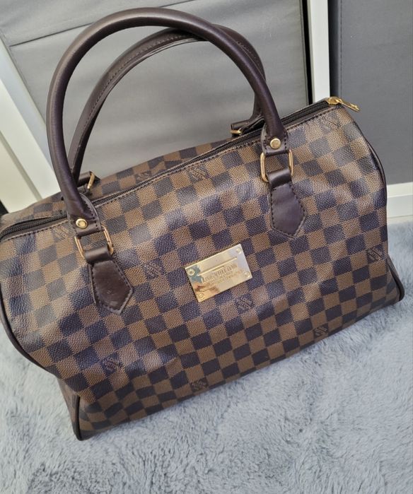 Brązowy kuferek Louis Vuitton