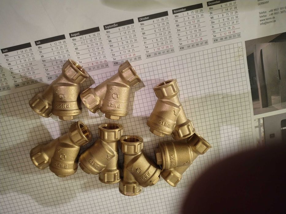 Filtry mosiężne 1/2" do c.o  c.w.u  NOWE 7 szt 100 zł
