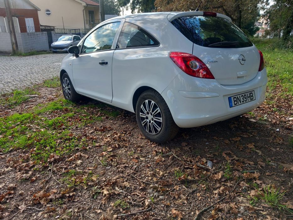 Opel corsa 1.2 gasolina 2009