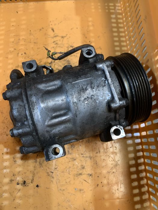 Compressor  ar condicionado fiat doblo 1.9
