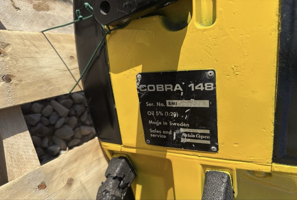 2 martelos demolidores Atlas a gasolina