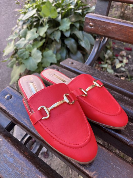 Мюлі , лофери продам