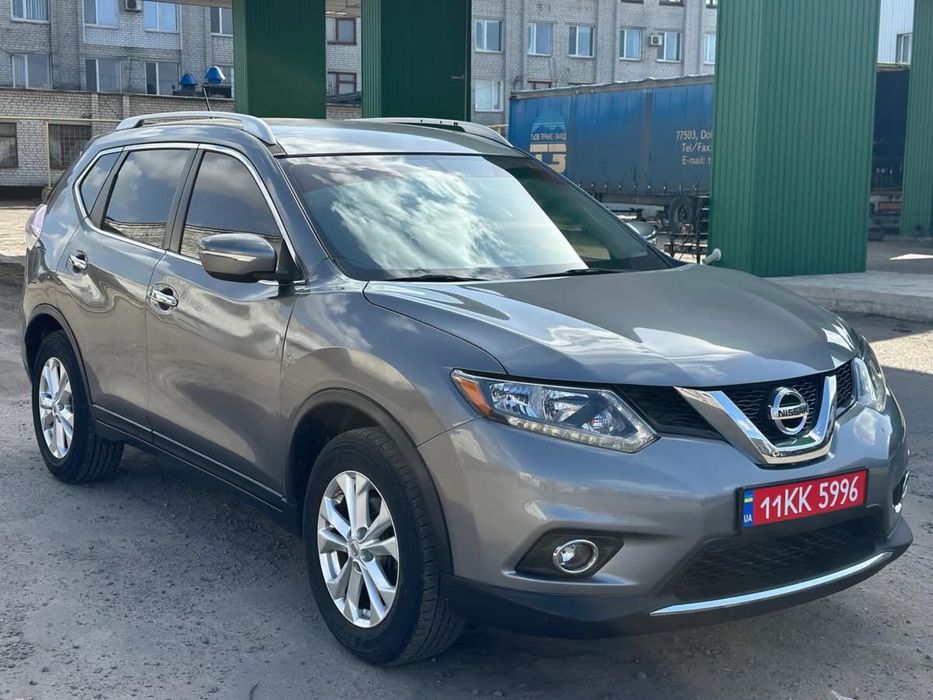Продам Nissan Rogue SV 2015