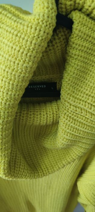 Super ciepły sweter Reserved