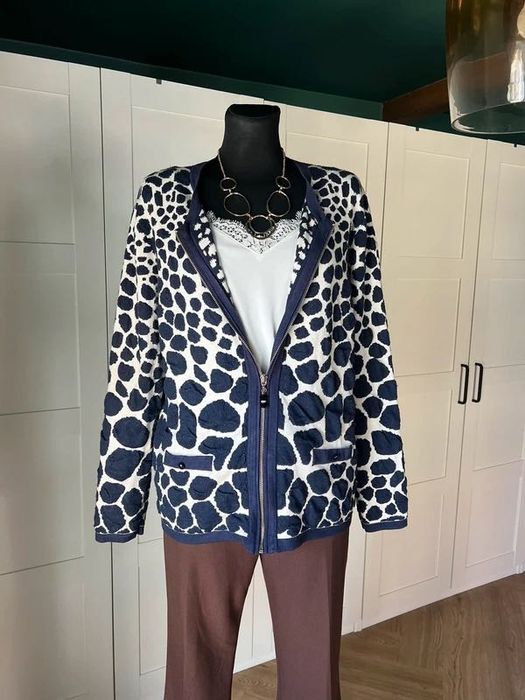 Kardigan sweter zapinany na zamek z kaszmiru i wełny rozmiar 40 42