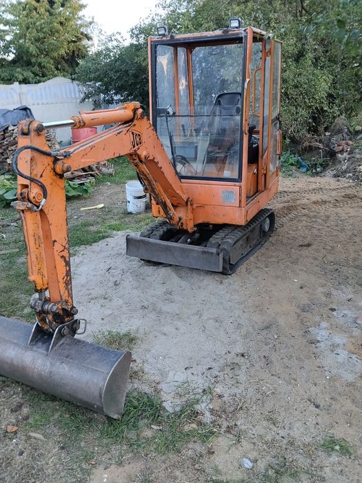 Minikoparka neuson