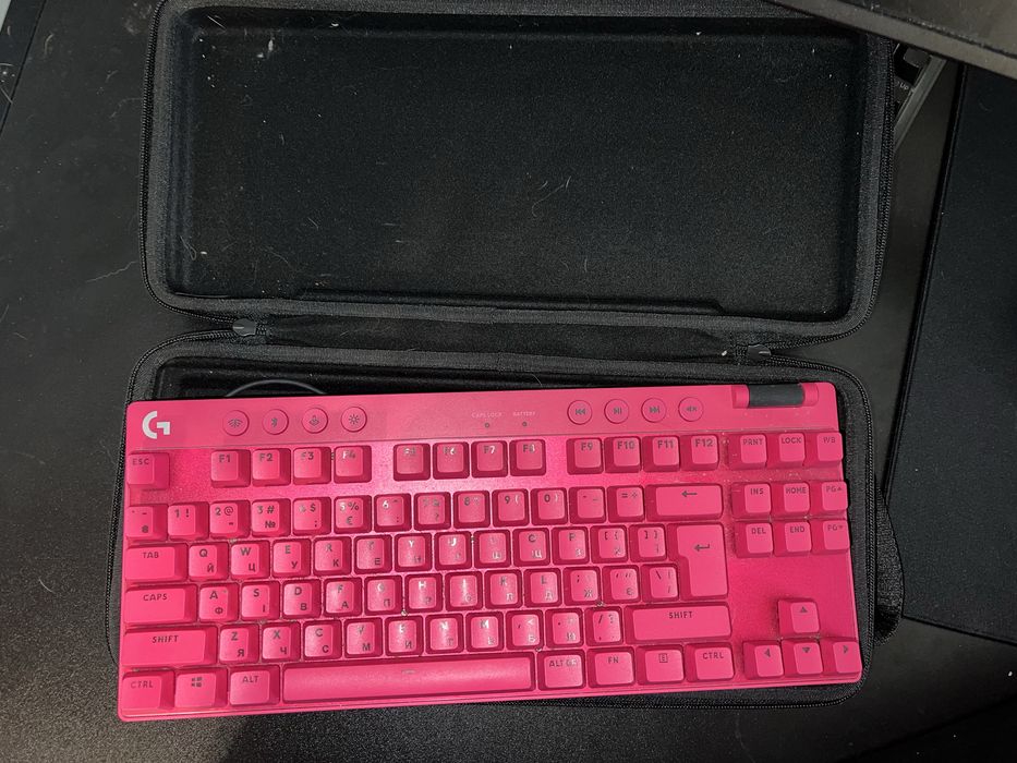Клавіатура Logitech G PRO x TKL Lightspeed Magenta